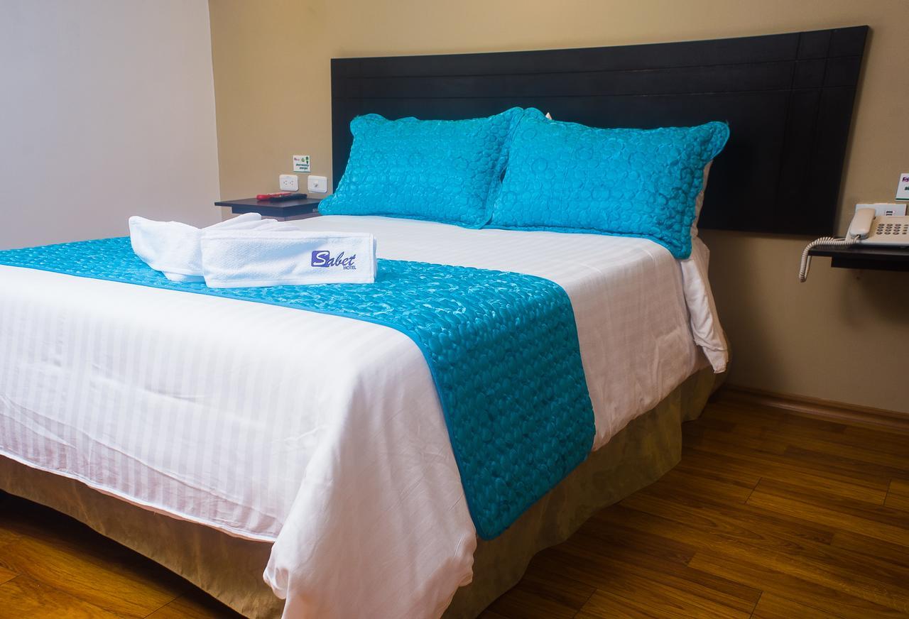 Hotel Sabet Quito Dış mekan fotoğraf